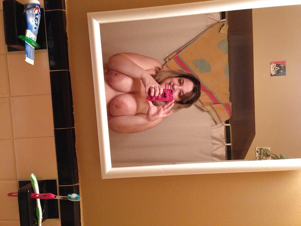 25P Busty Latino BBW