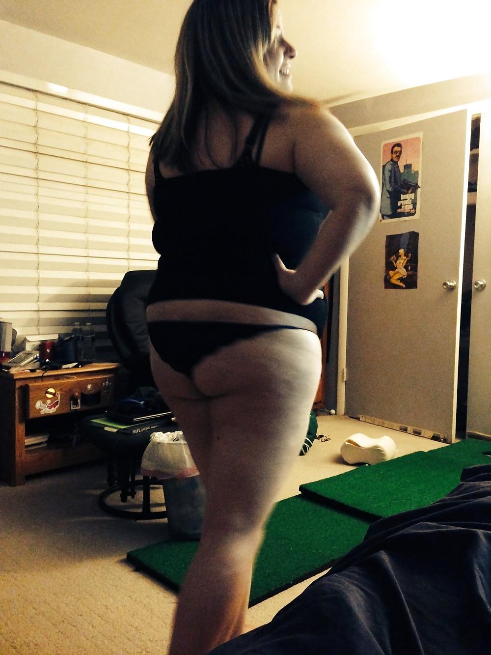 25P Busty Latino BBW