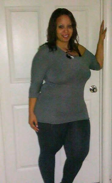 25P ALL KINDS OF MATURE BLACK WOMEN PT.23