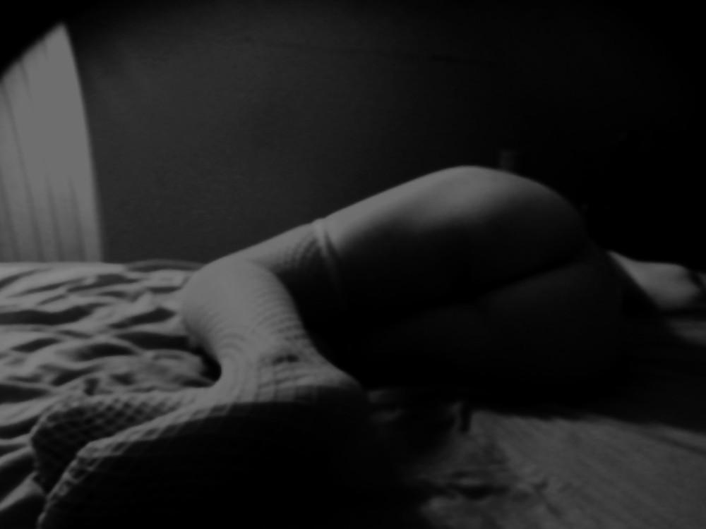 11P Artistic Body Shots