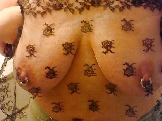 23P Dee's Nipple Piercings