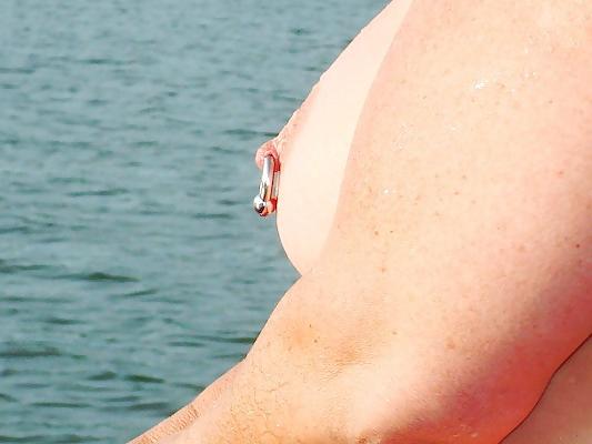 23P Dee's Nipple Piercings