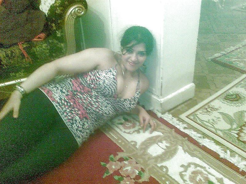 25P Arab-Turkish HOT ASS