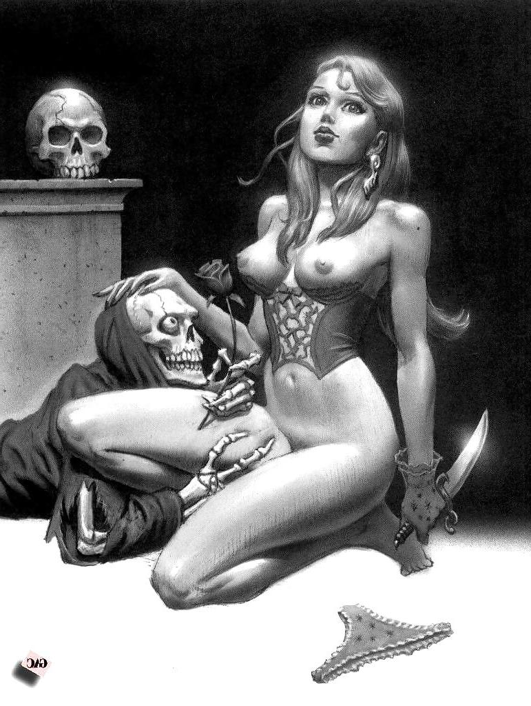 25P Rich Larson - Haunted House of Lingerie 02