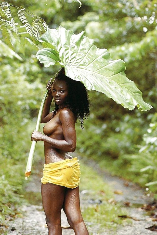25P BLACK LADIES by Uwe Ommer