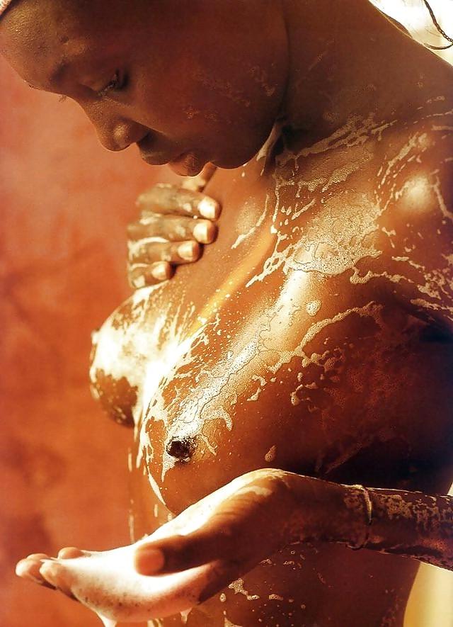 25P BLACK LADIES by Uwe Ommer