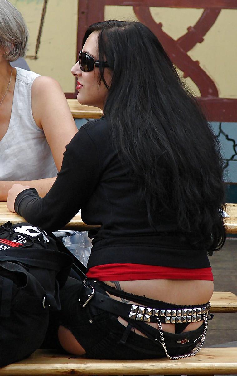 7P Gothic thong