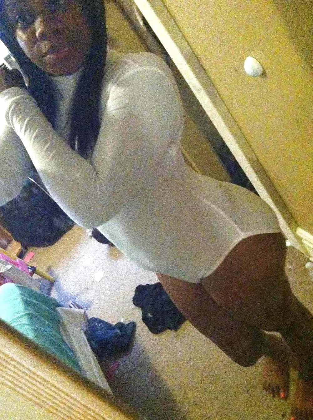 25P Big booty black teens