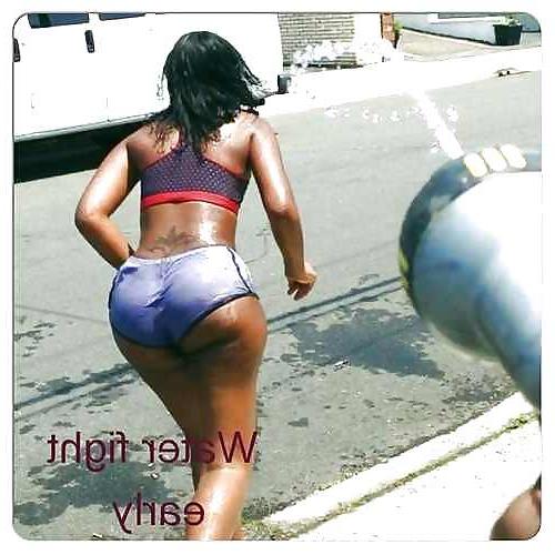 25P Big booty black teens