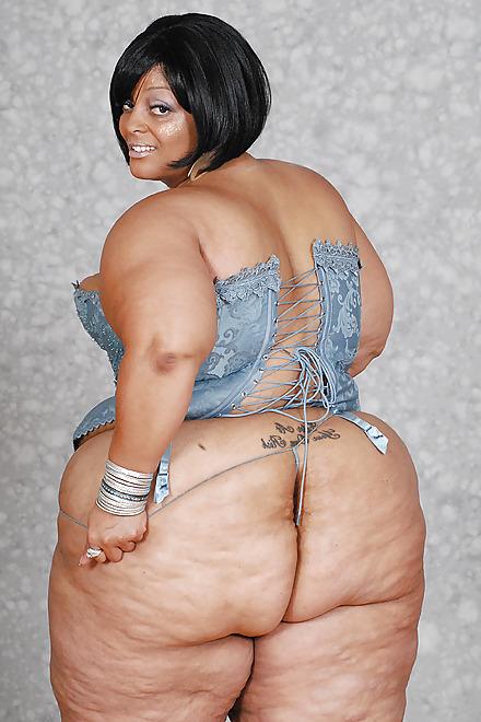 9P Thick Black Asses