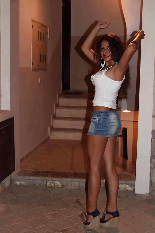 15P Sexy Turkish Girl Hazal