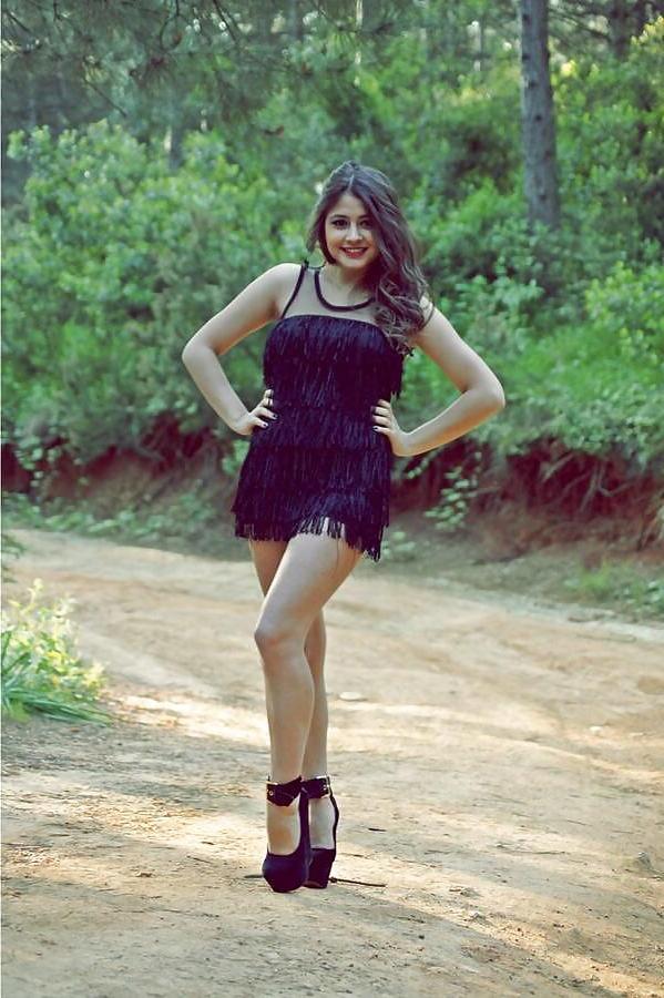 15P Sexy Turkish Girl Hazal