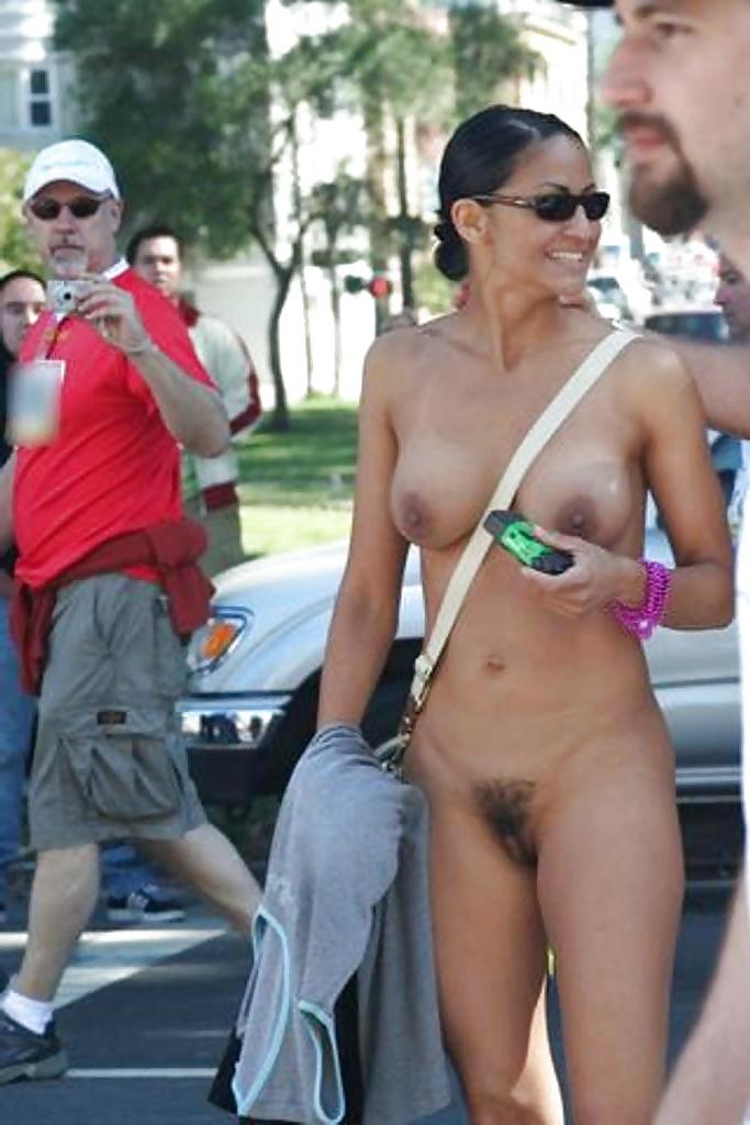 25P Public nudies in nude