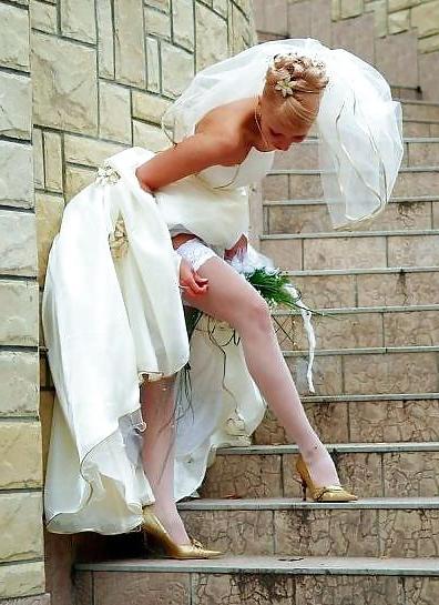 25P New Naughty Brides