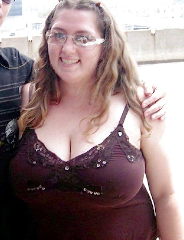 18P Huge tit amateur BBW
