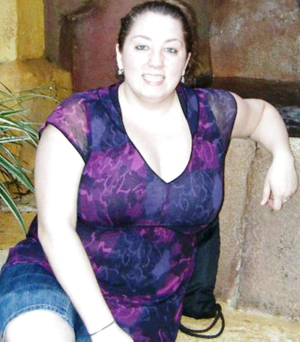 18P Huge tit amateur BBW