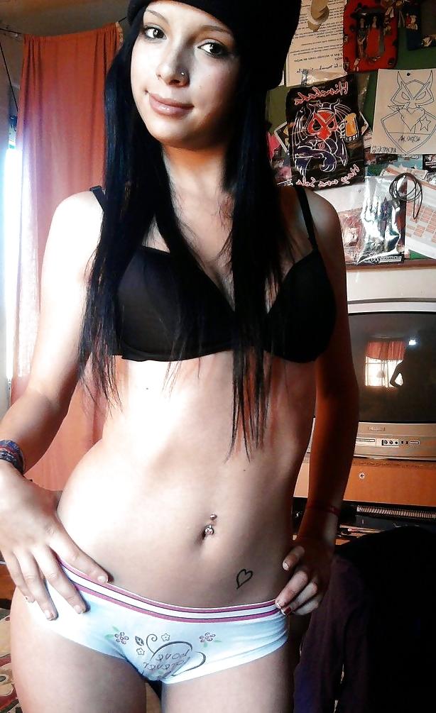 19P Teens - Gorgeous mounds