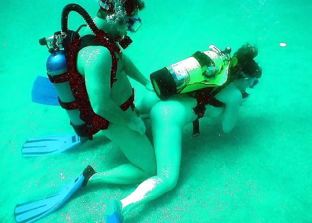 25P Underwater 1