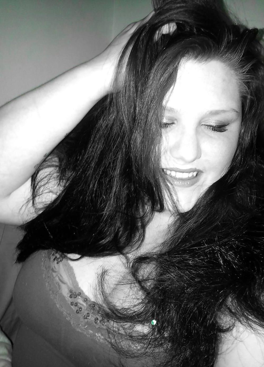 8P Amateur BBW huge tits