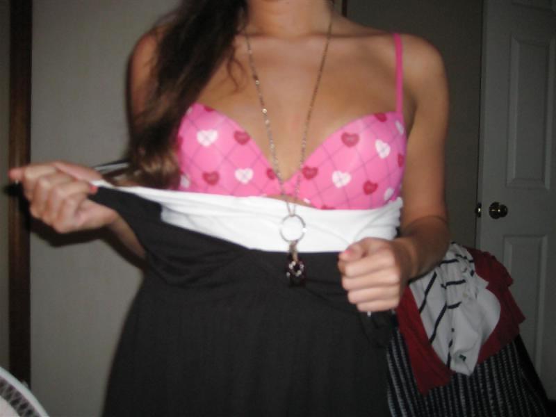7P Nagihan Turkish Sexy Girl