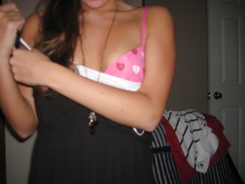 7P Nagihan Turkish Sexy Girl