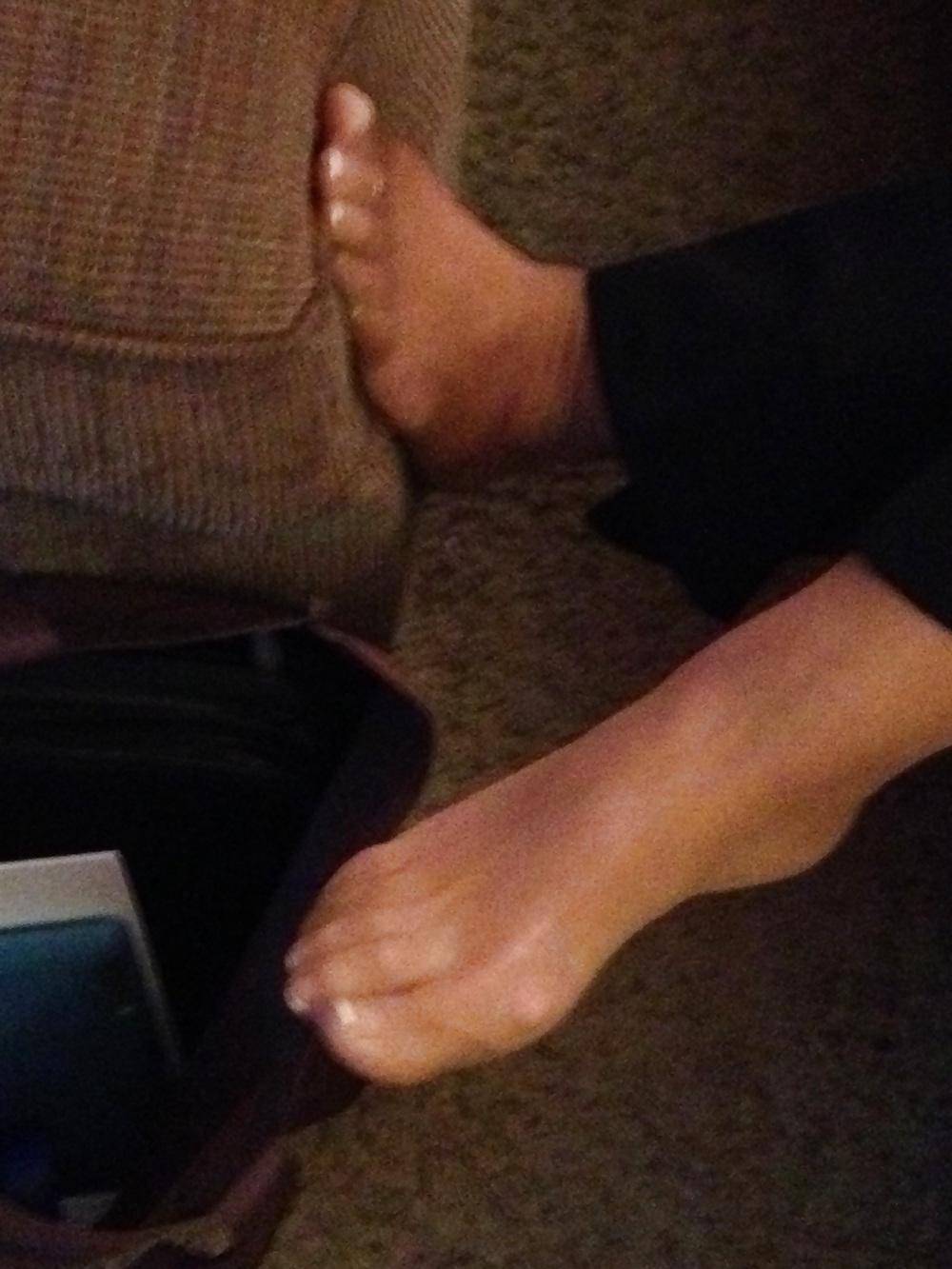 11P More candids of my pantyhose feet and toes.