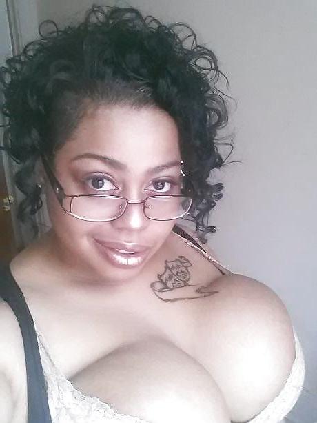 25P Bbw trixie fat ass,tits