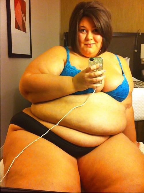 25P Ssbbw & Bbw are my favs I love big women