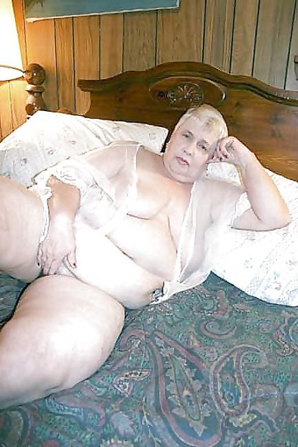 25P Mature BBW's