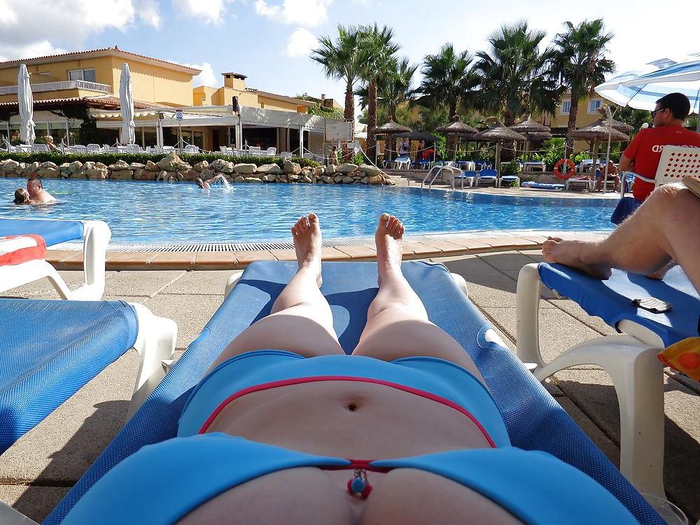 18P British girls holiday
