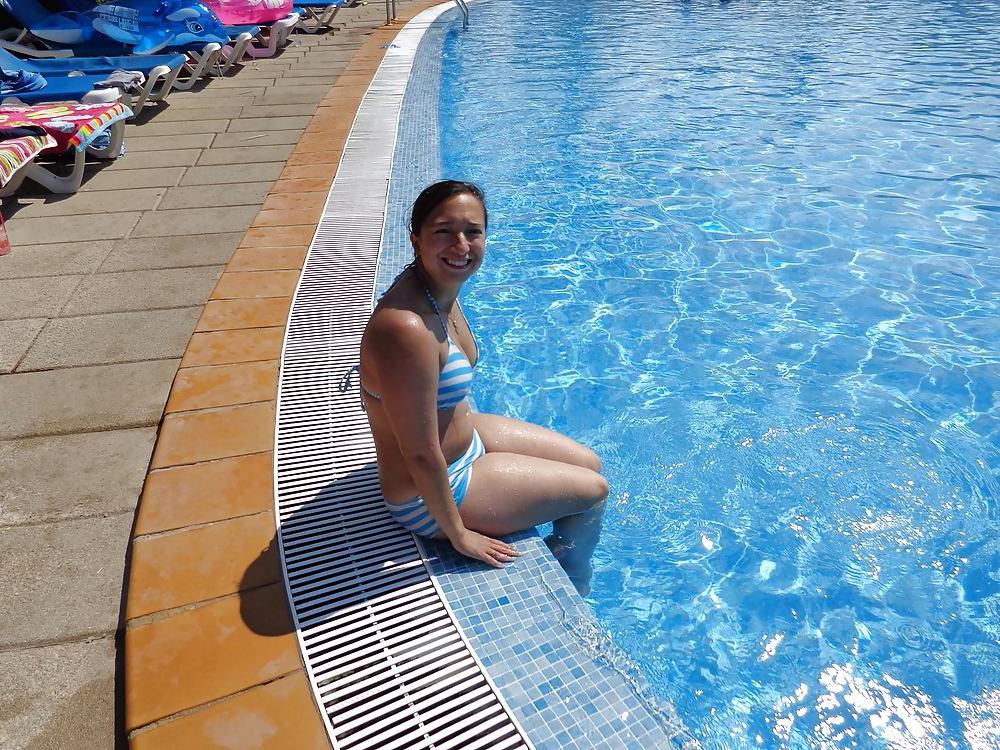 18P British girls holiday