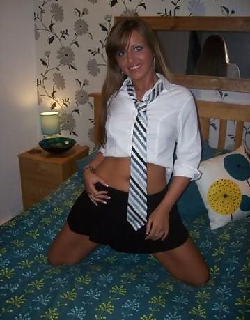 11P Hot British girl 