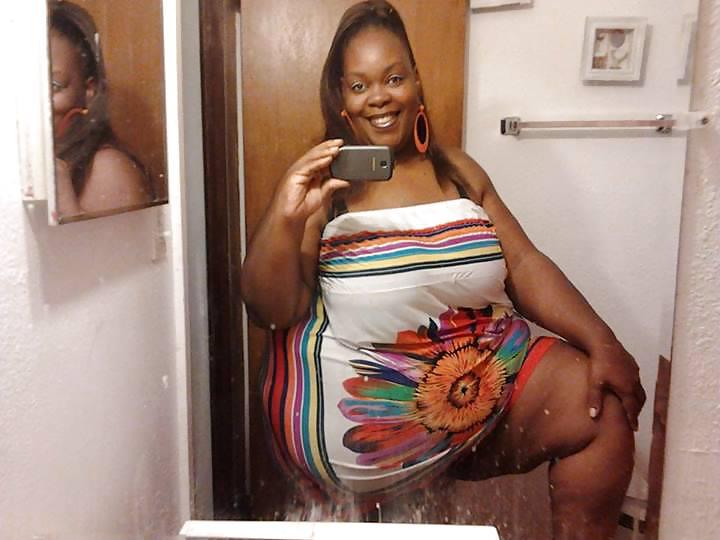 19P SWEET BBW MILFS