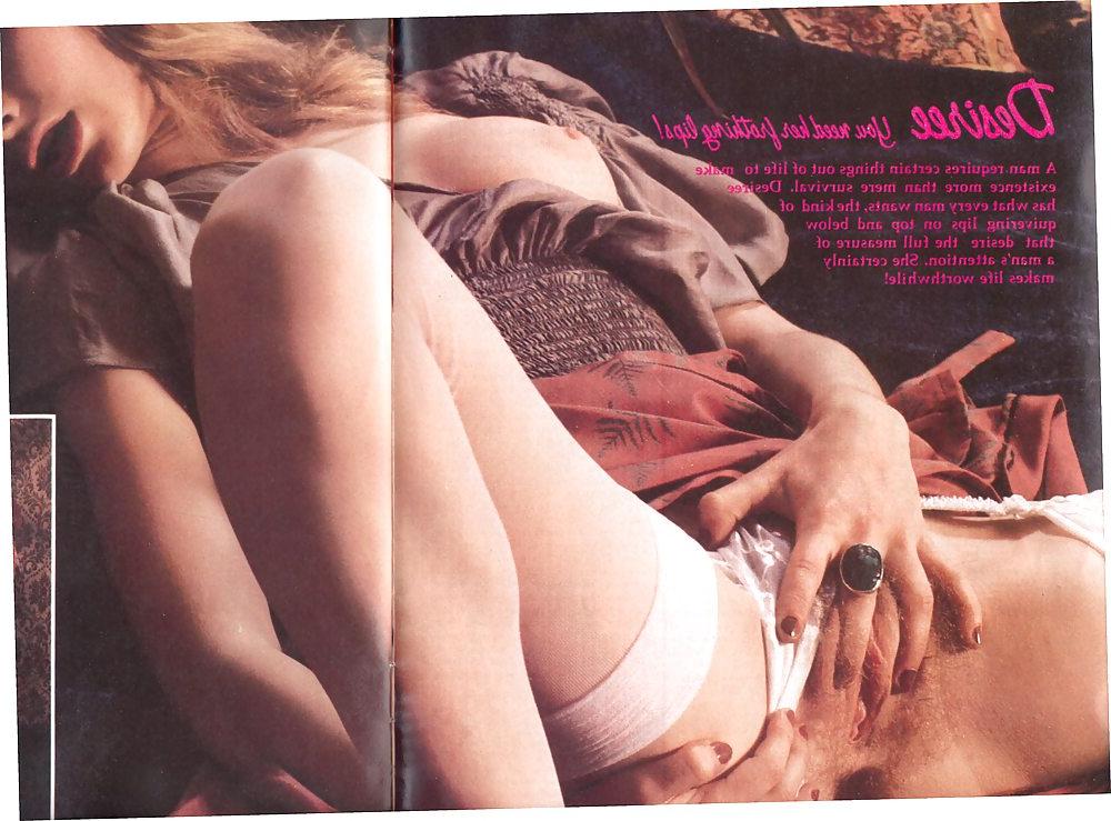 25P SH Retro Ladies with panties moved aside