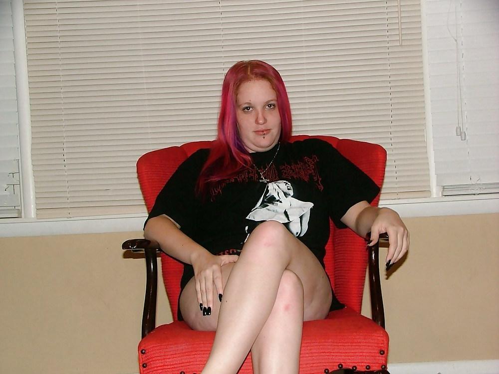 25P Gothic Ex-Wife (1) Leg and Foot Fetish