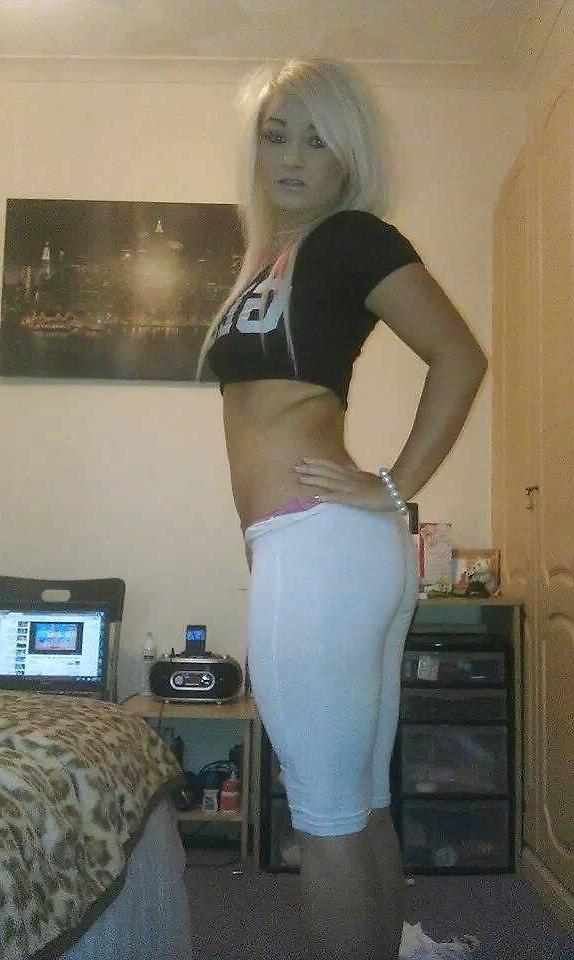 13P British slut 
