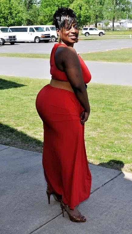 25P ALL KINDS OF MATURE BLACK WOMEN PT.42