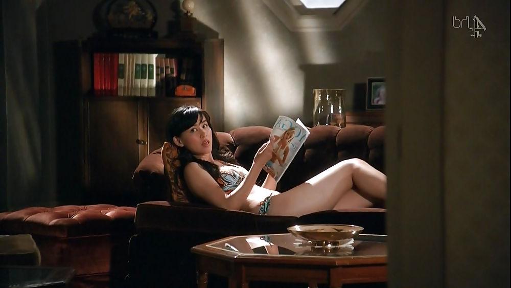 13P Hot Asian Celebrity Eriko Tamura