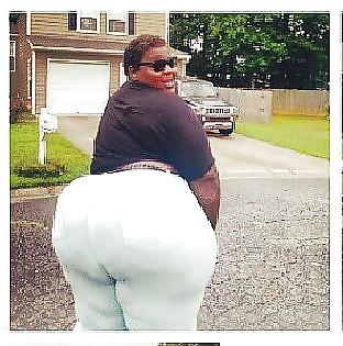 23P Bbw asses bent over 2