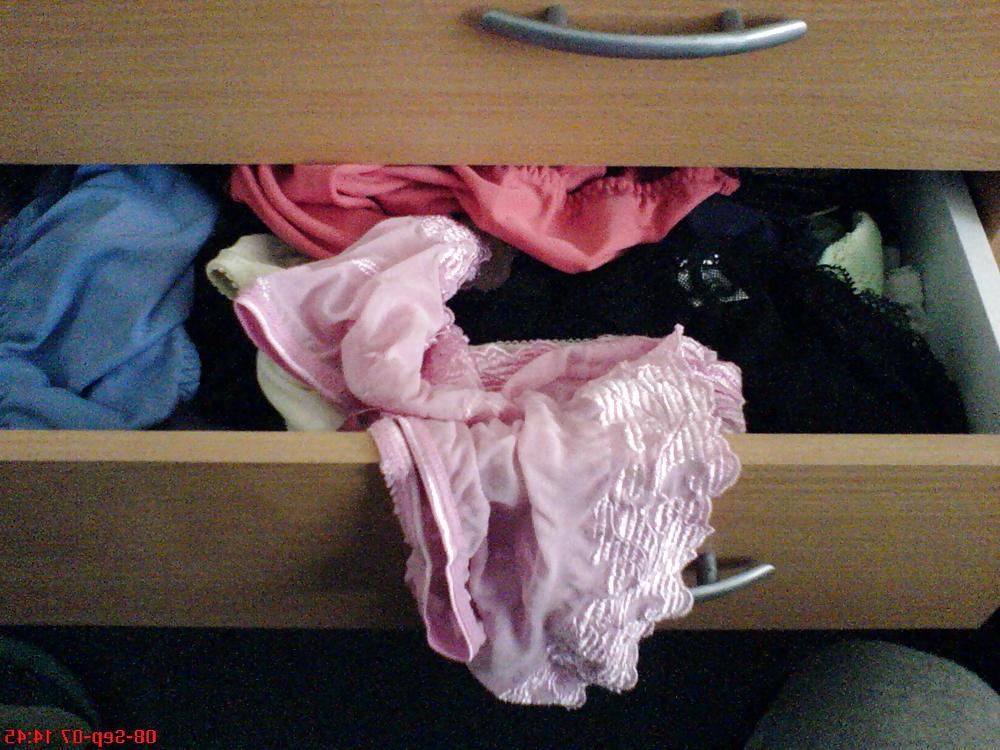 16P Wifes  underwear  pantys 1