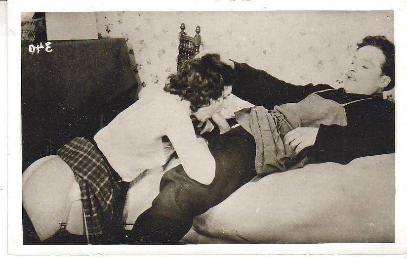 25P Very Old Pictures - Grandma, is that you???