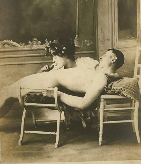 25P Very Old Pictures - Grandma, is that you???