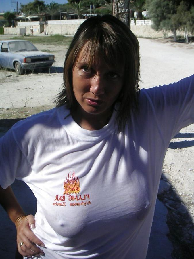 14P British wet shirt