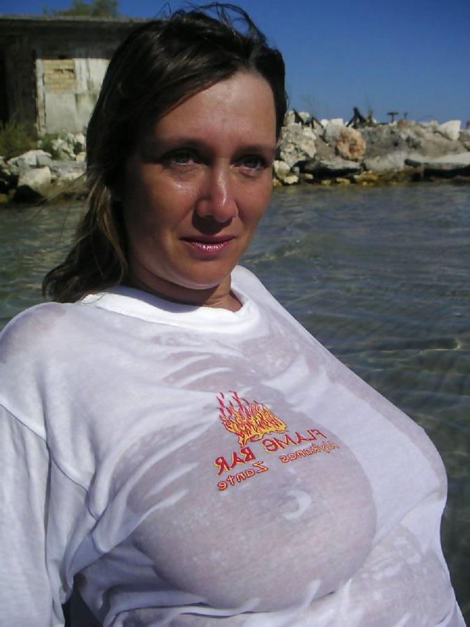 14P British wet shirt