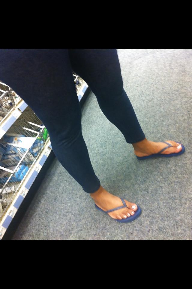 25P Legs,feet and ass