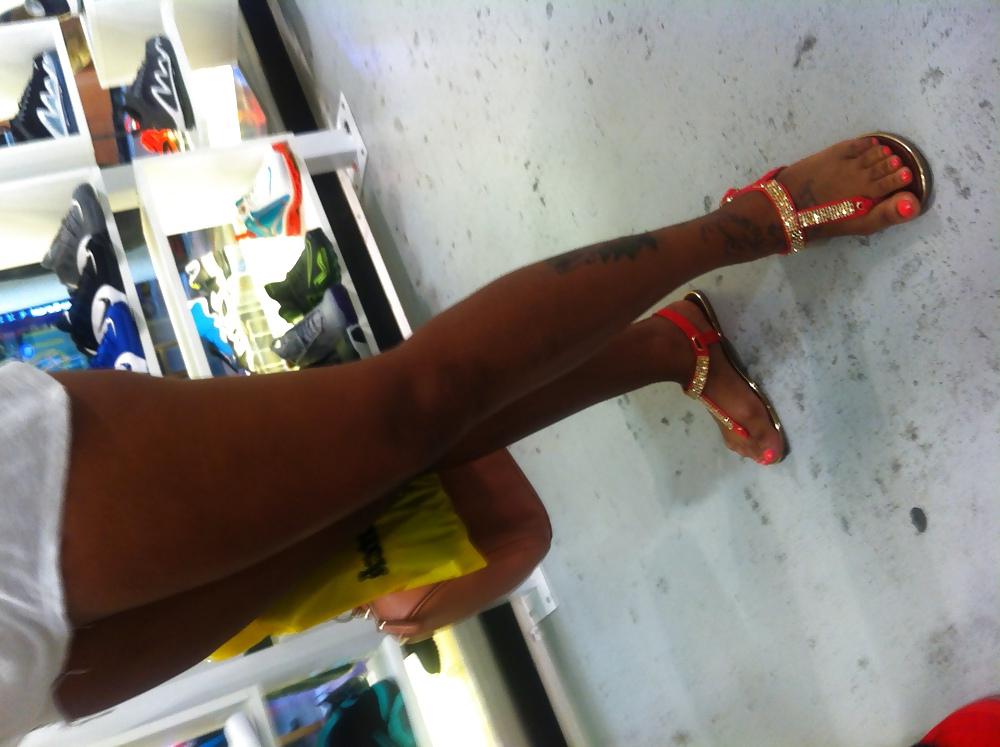 25P Legs,feet and ass