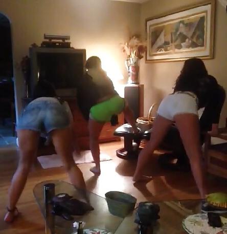 25P Twerk shots ..white girl edition..