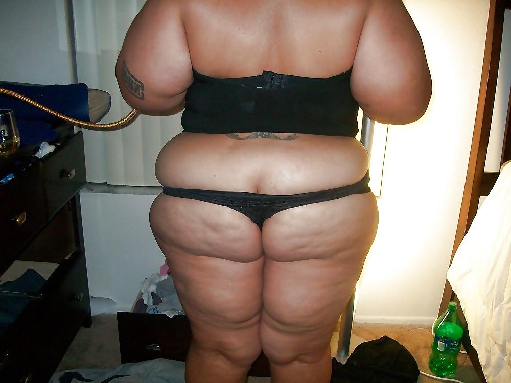 18P BBW Latin is black stockings
