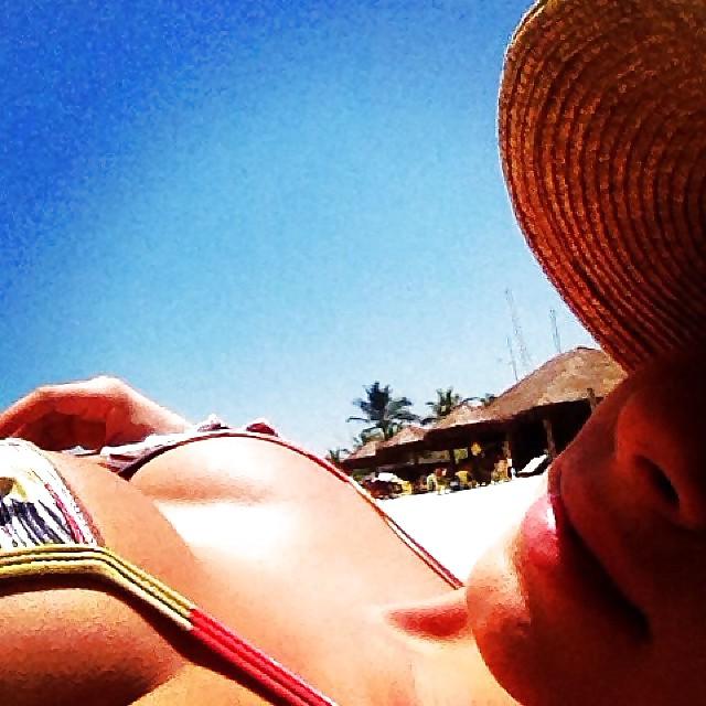 15P Thais Bianca:The Godess i worship
