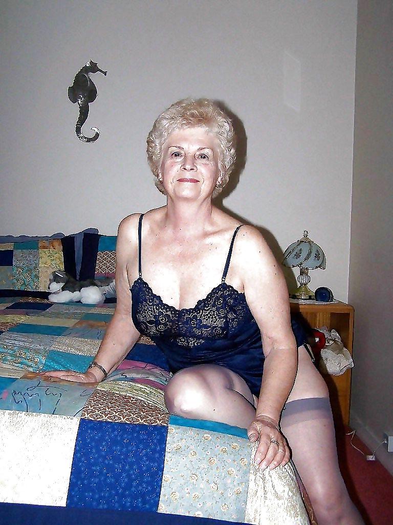 25P Next door neighbor...would ya?